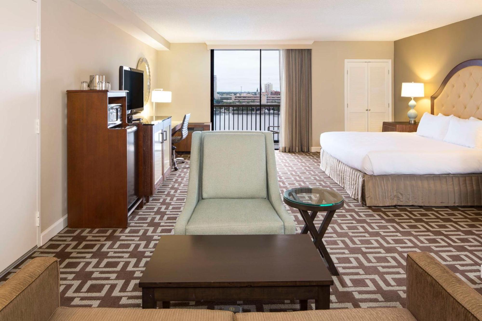 Junior King Suite River View,1498948138:JPEG